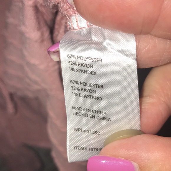 ✅Weatherproof Vintage Short Sleeve Button Down Top - Picture 5 of 7